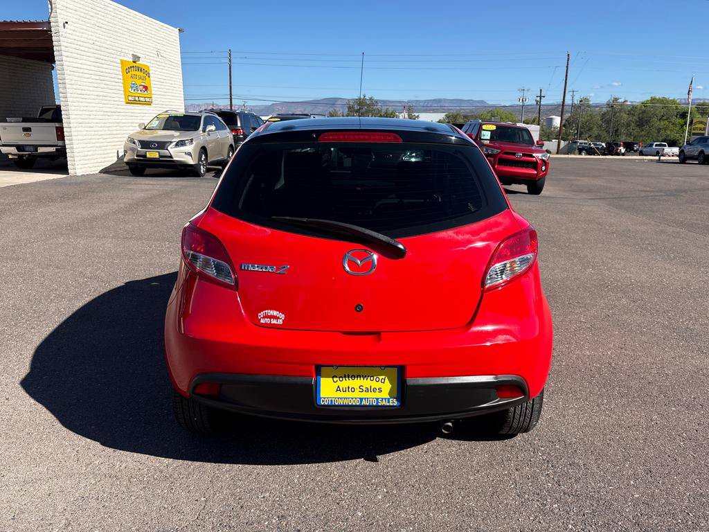 Used 2012 MAZDA MAZDA2 Sport FWD image 6