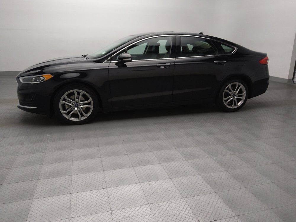 Used 2019 Ford Fusion SEL image 3