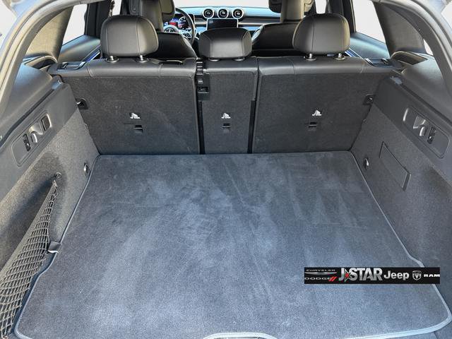 Used 2024 Mercedes-Benz GLC 300 image 14