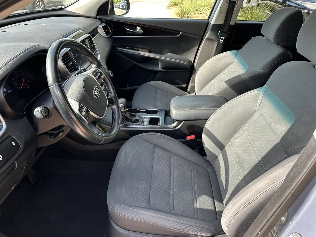 Used 2020 Kia Sorento S AWD/4WD image 19