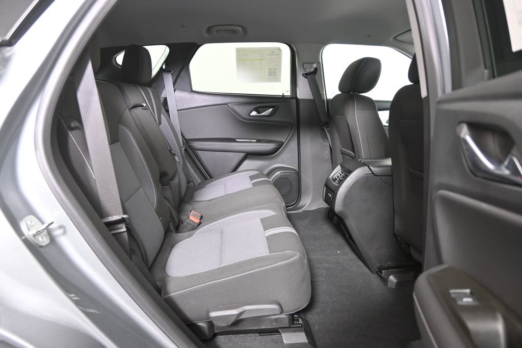 Used 2023 Chevrolet Blazer LT image 15