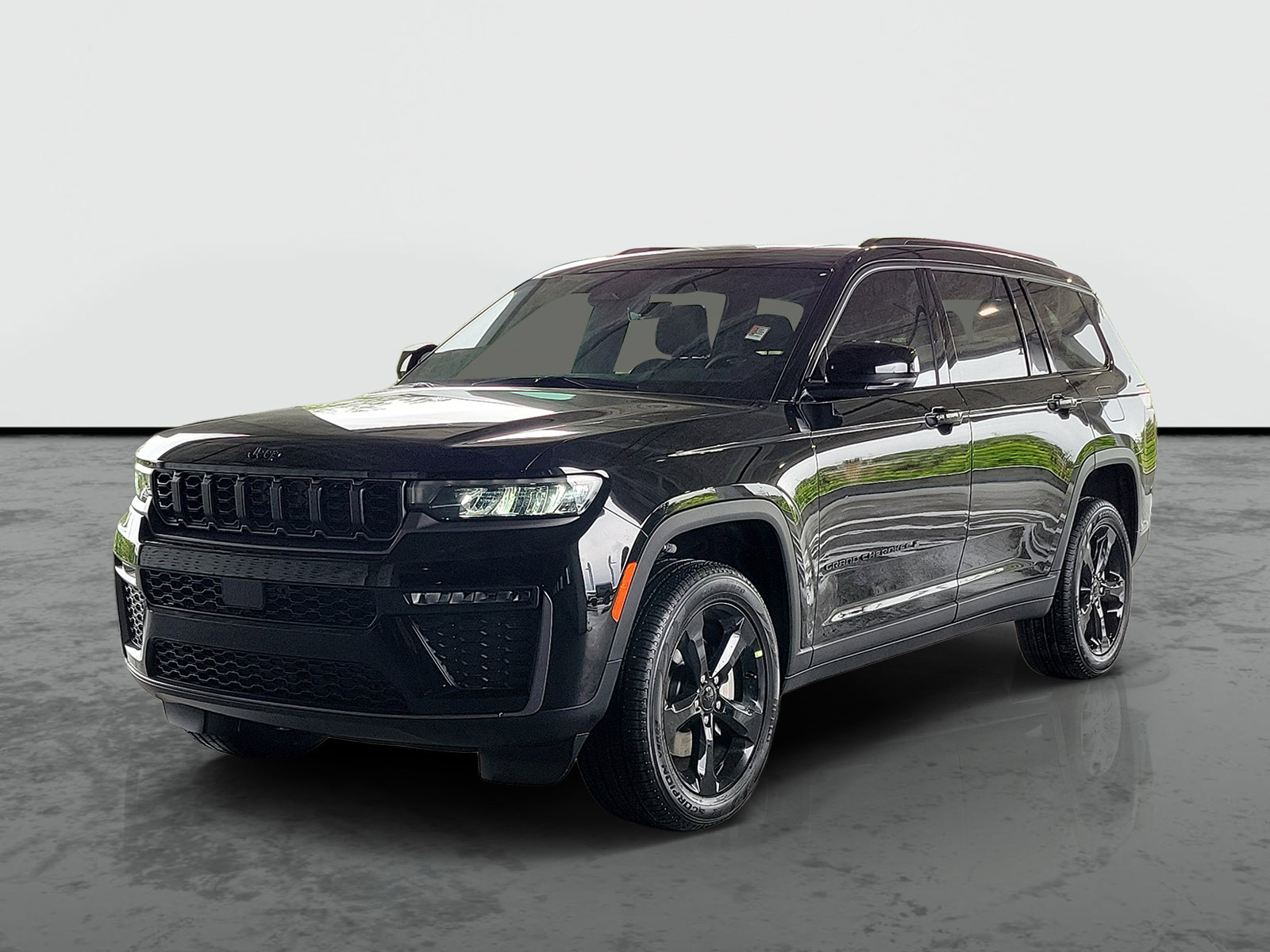New 2026 Jeep Grand Cherokee L Limited w/ Limited Altitude Package RWD image 4