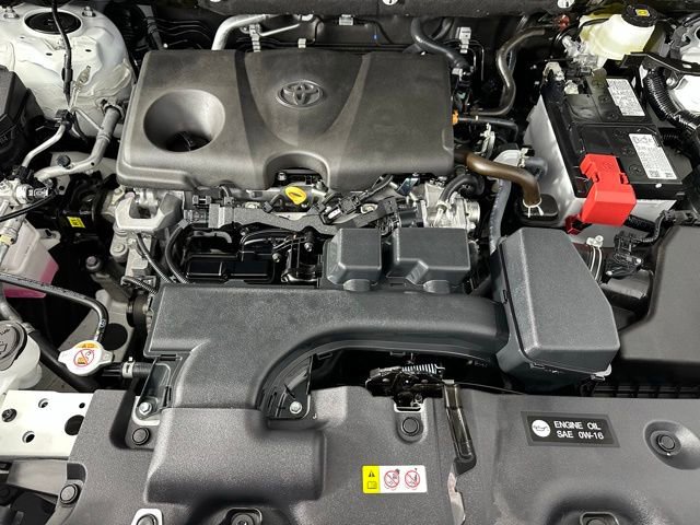 Used 2025 Toyota RAV4 XLE w/ Convenience Package image 10