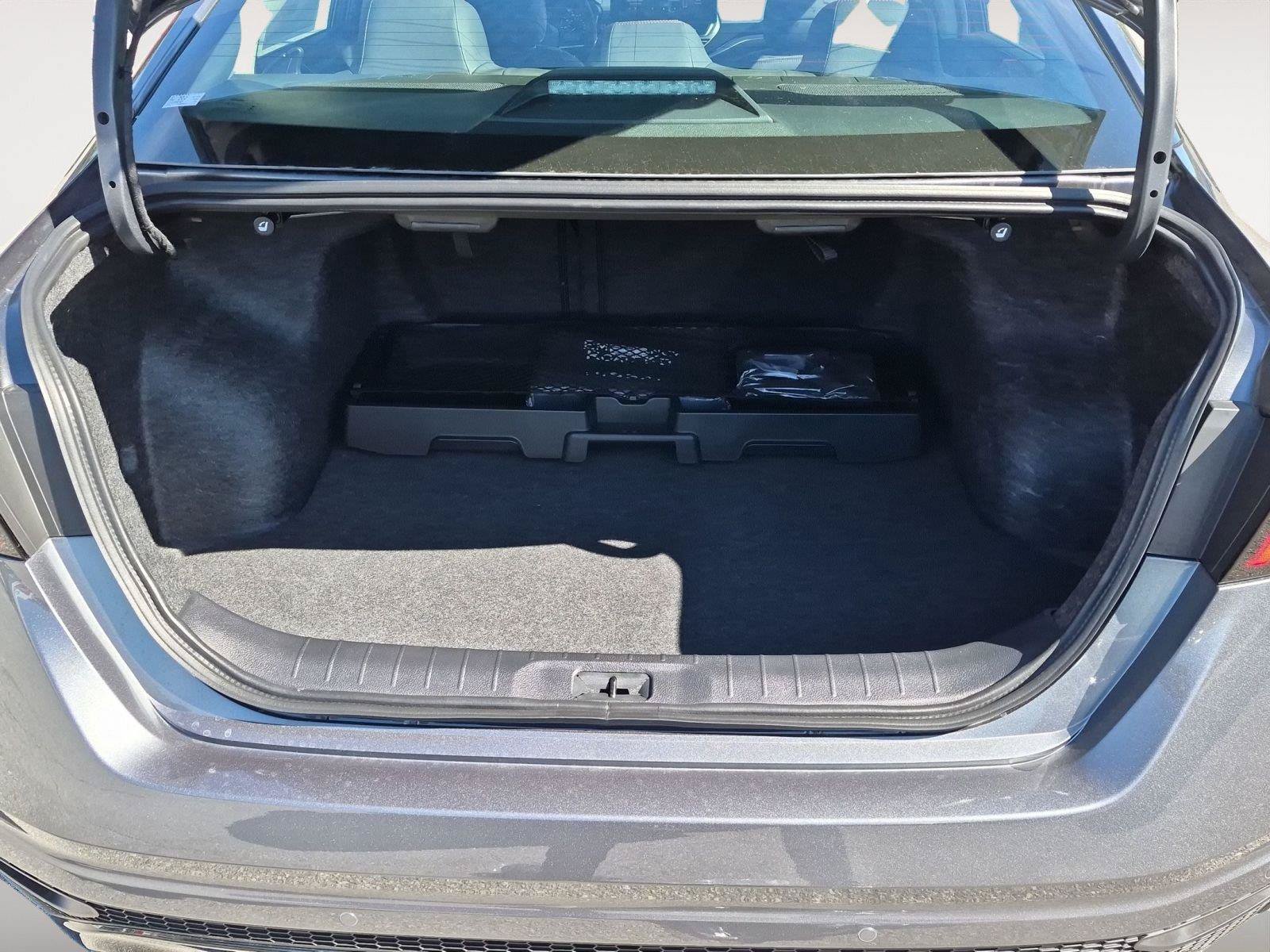 New 2026 Nissan Altima 2.5 SR w/ SR Premium Package FWD image 15
