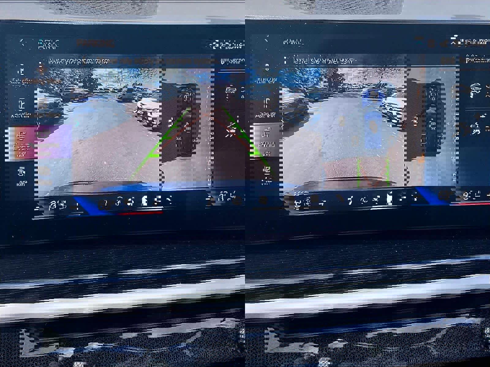 Certified 2024 BMW X5 xDrive50e w/ Executive Package image 24