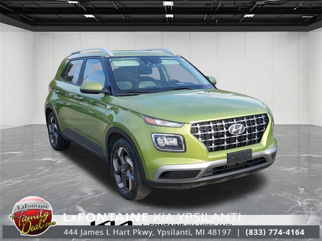 Used 2021 Hyundai Venue SEL image 4