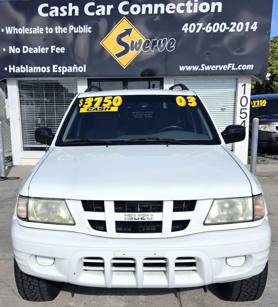 Used 2003 Isuzu Rodeo S RWD image 3