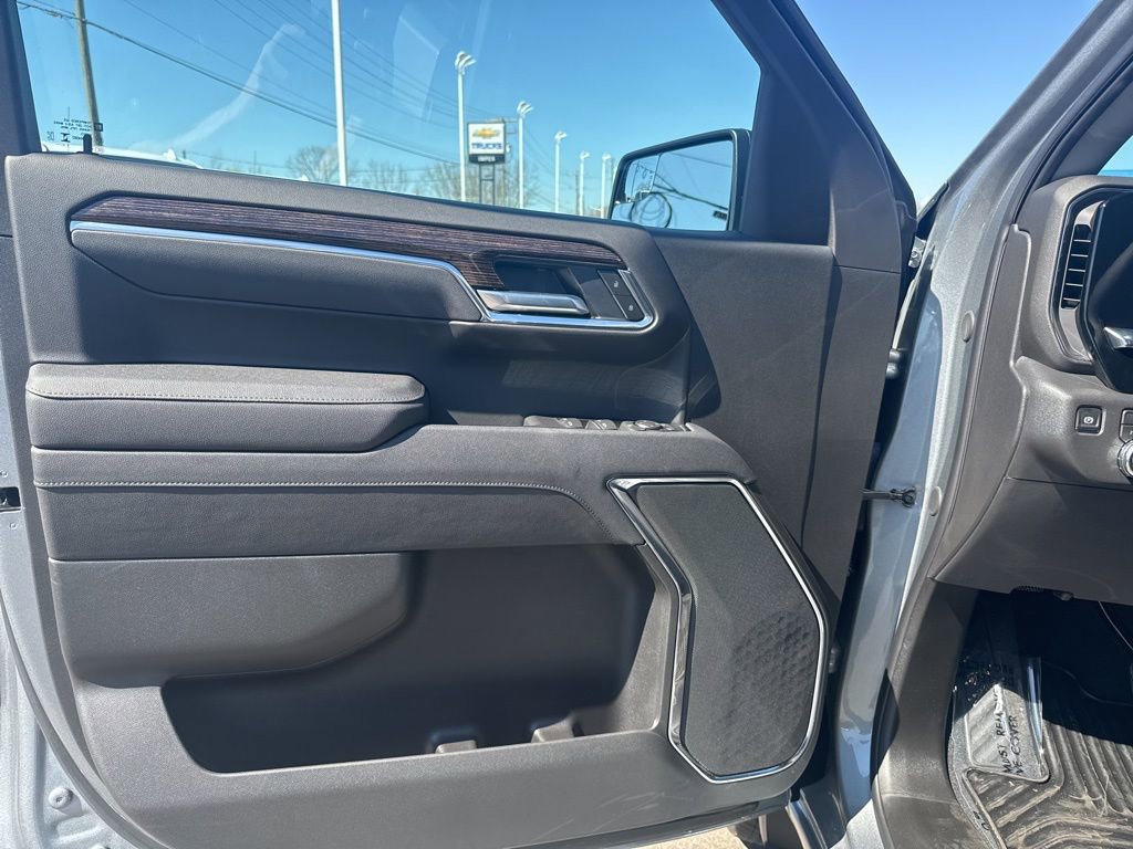 Used 2026 GMC Sierra 1500 Elevation image 27