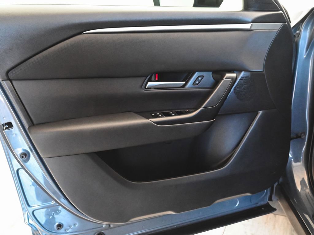 Used 2023 MAZDA CX-50 2.5 S w/ Accent Package image 8