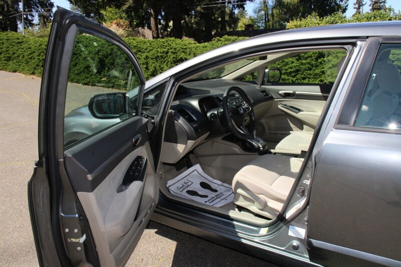 Used 2009 Honda Civic Hybrid Sedan image 5