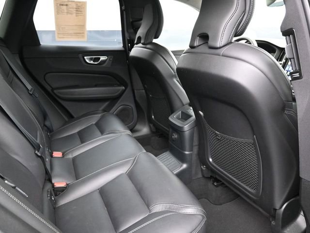 Used 2024 Volvo XC60 T8 Ultimate w/ Climate Package AWD/4WD image 15