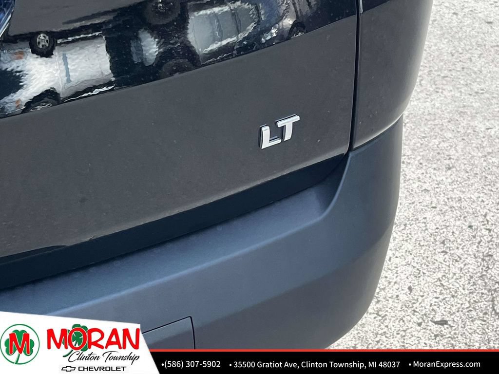 Certified 2023 Chevrolet Traverse LT FWD image 11