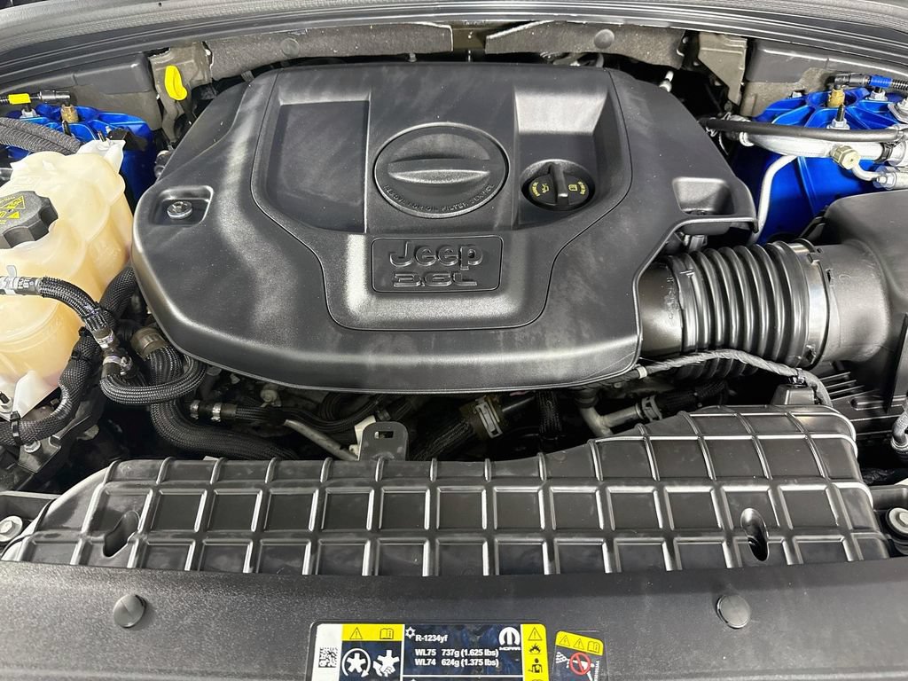 Used 2023 Jeep Grand Cherokee Summit AWD/4WD image 35