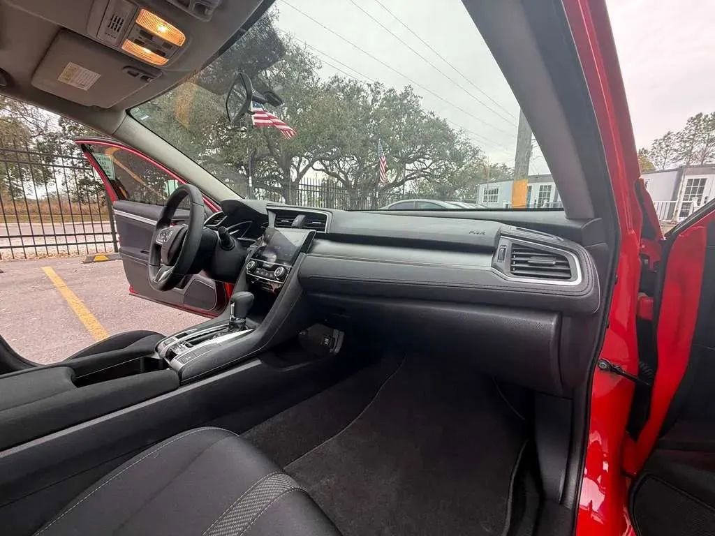 Used 2018 Honda Civic EX image 14