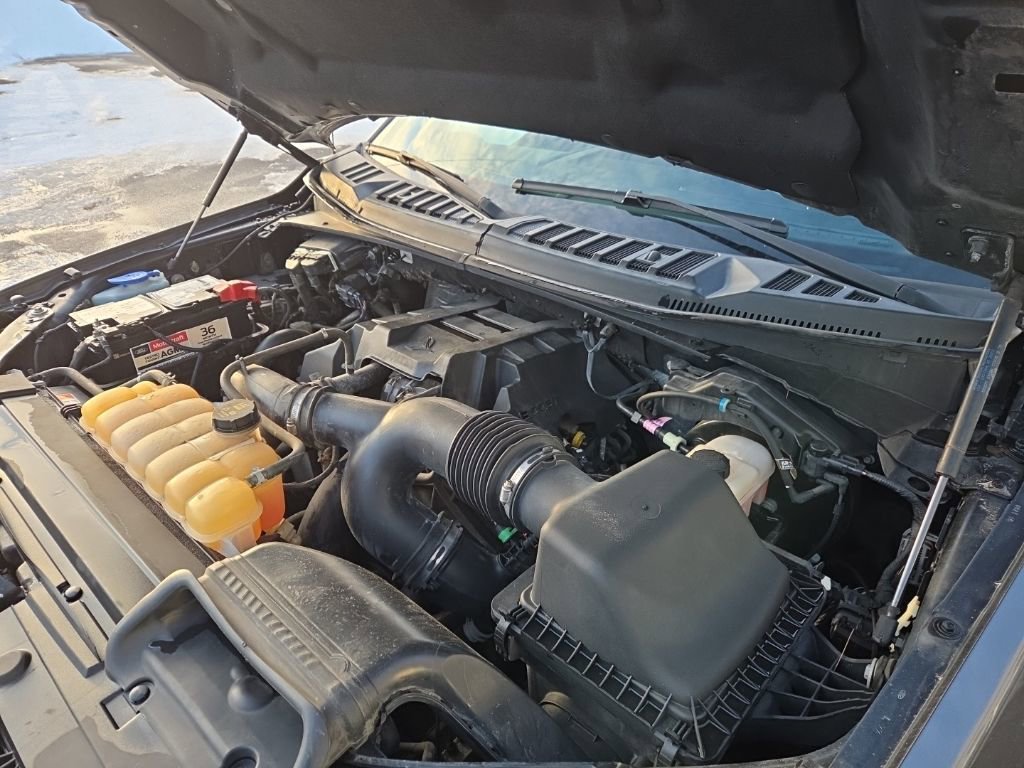 Used 2016 Ford F150 Lariat image 48