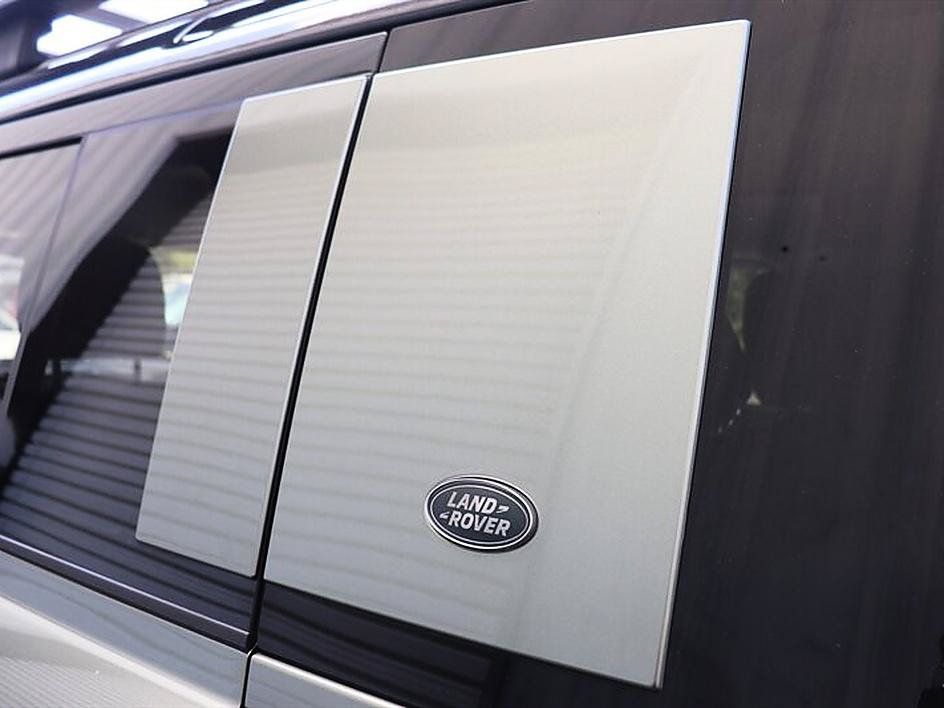 Used 2020 Land Rover Defender 110 First Edition AWD/4WD image 71