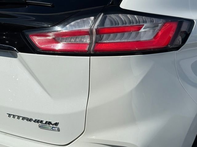Certified 2020 Ford Edge Titanium AWD/4WD image 29
