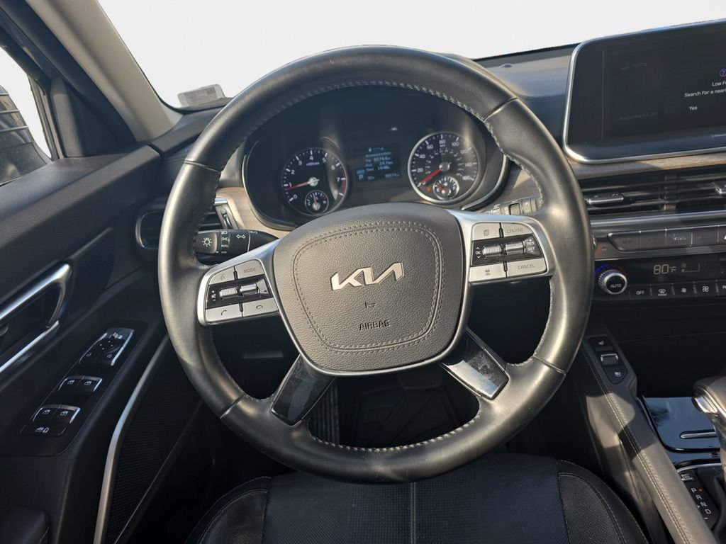 Used 2022 Kia Telluride EX FWD image 11