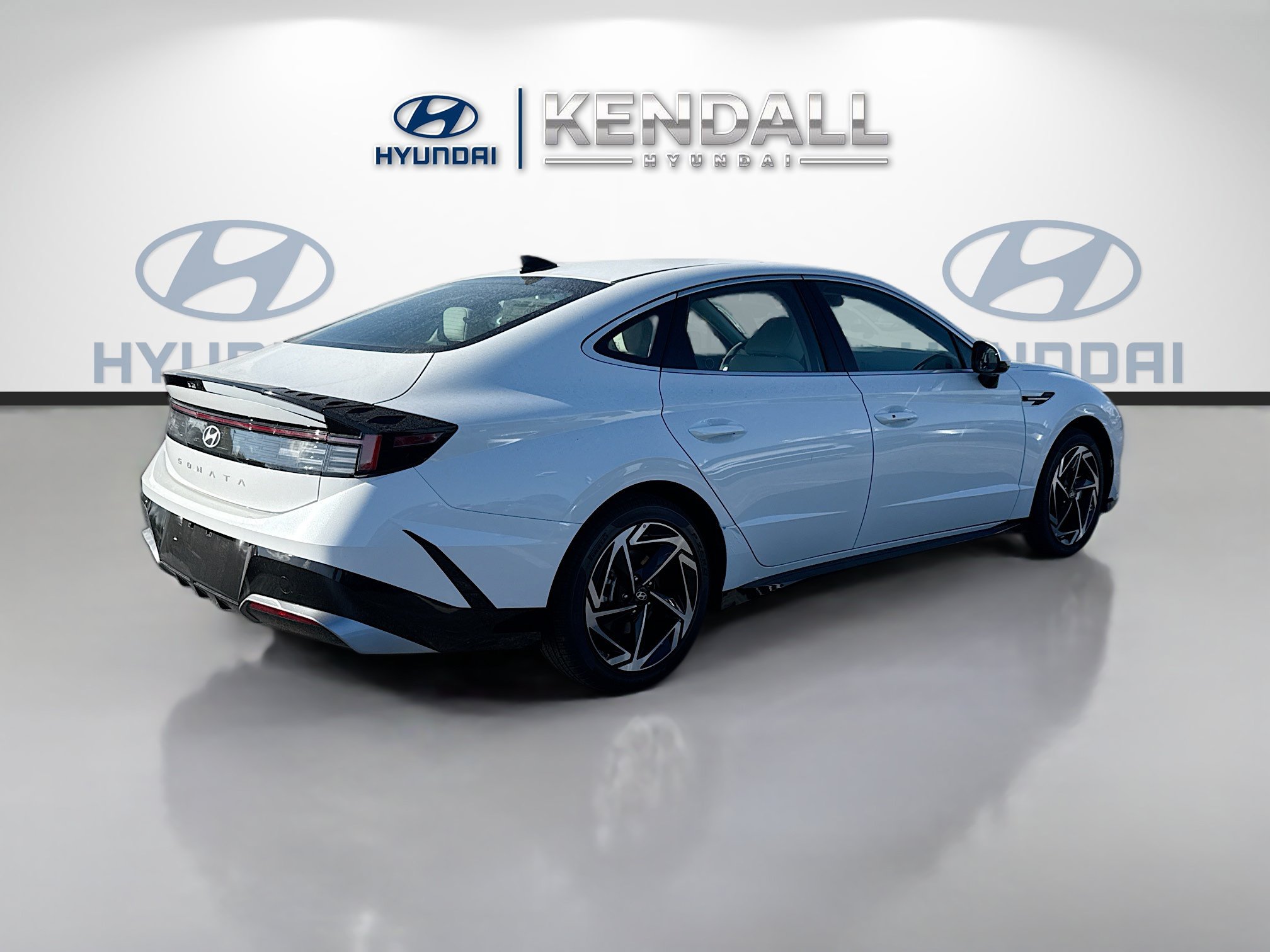 Used 2026 Hyundai Sonata SEL FWD image 6