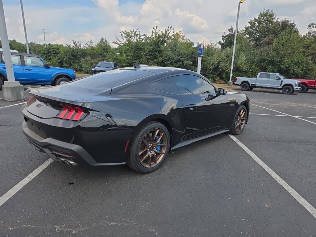 Used 2024 Ford Mustang GT Premium RWD image 6
