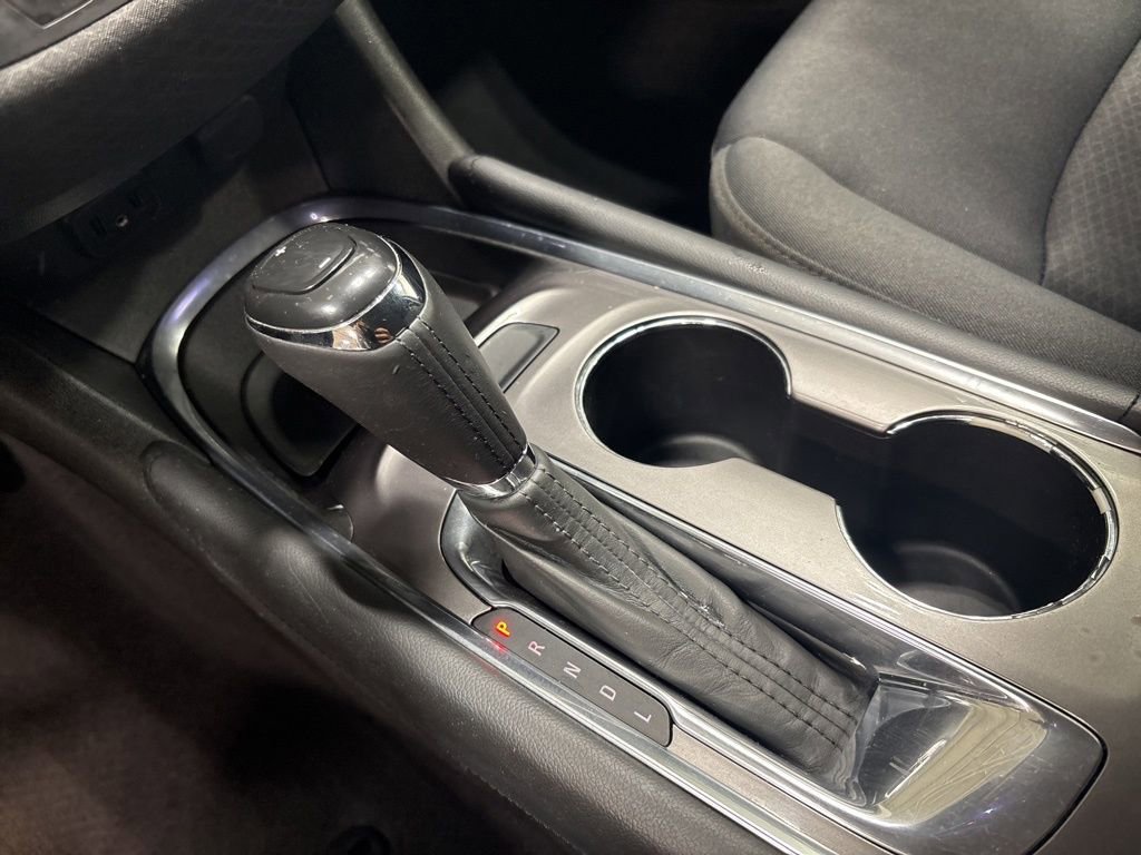 Used 2017 Chevrolet Malibu LT image 17