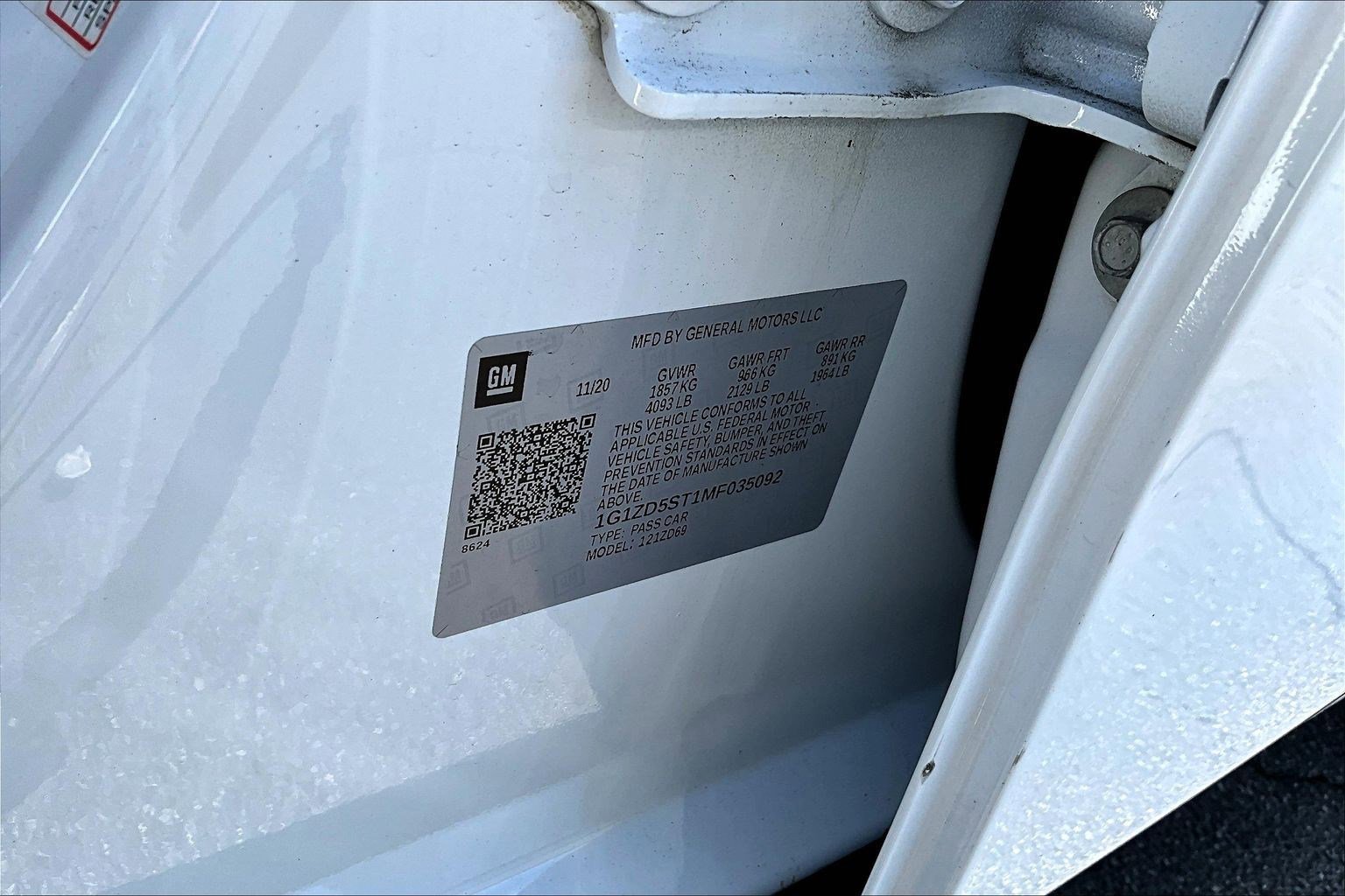 Used 2021 Chevrolet Malibu LT FWD image 17