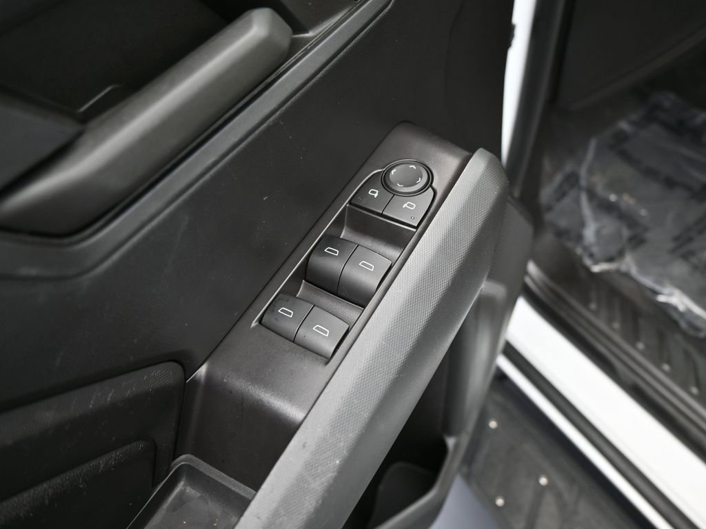 Used 2023 Chevrolet Colorado W/T image 13