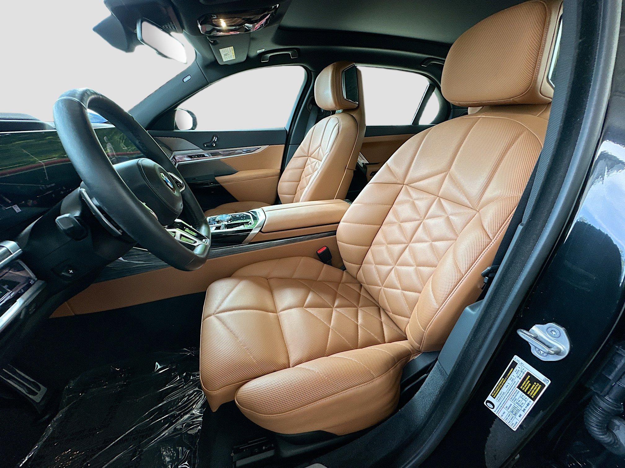 Certified 2024 BMW 740i RWD image 22