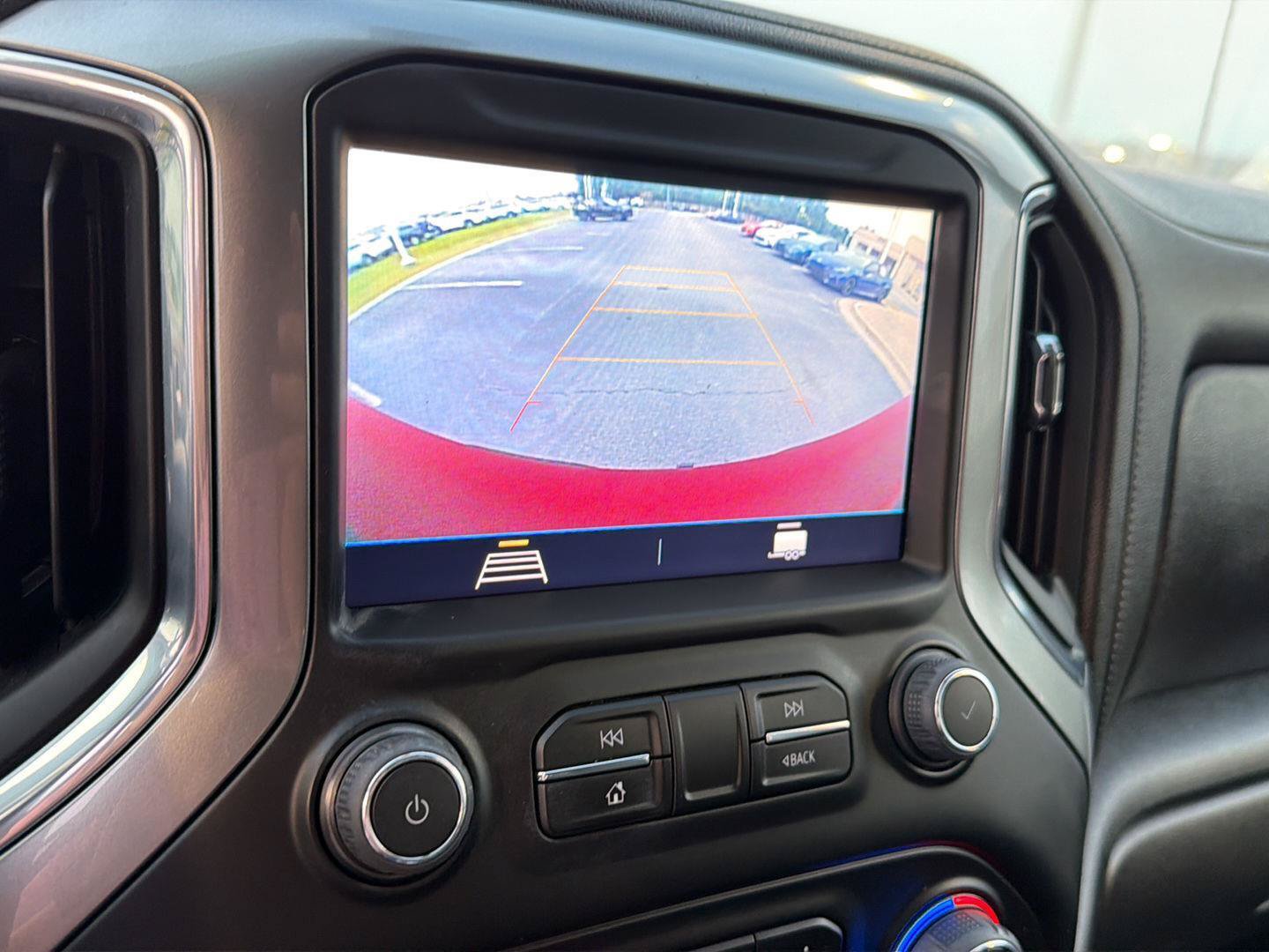 Used 2022 Chevrolet Silverado 1500 RST AWD/4WD image 25