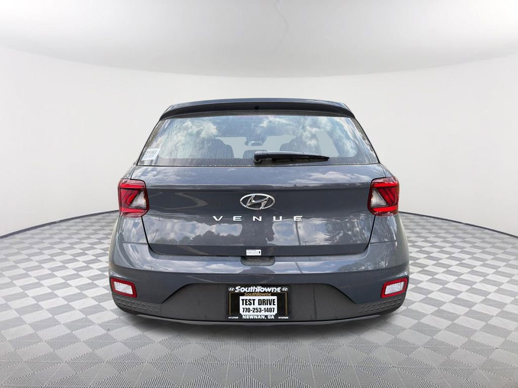 New 2026 Hyundai Venue SE image 6
