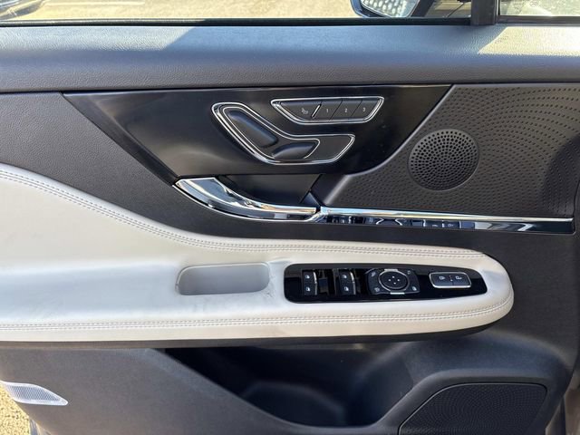 New 2026 Lincoln Corsair Premiere image 20