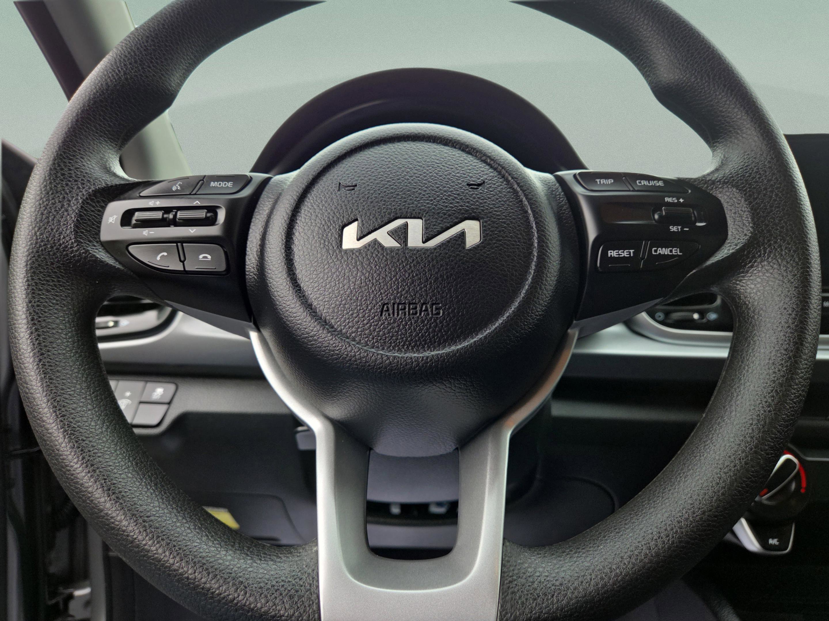 Used 2023 Kia Rio S FWD image 10