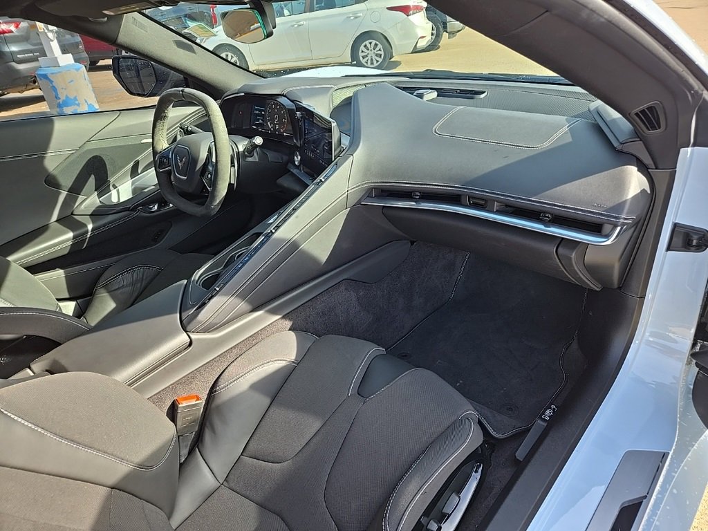 Used 2023 Chevrolet Corvette Stingray Coupe w/ Z51 Performance Package image 24