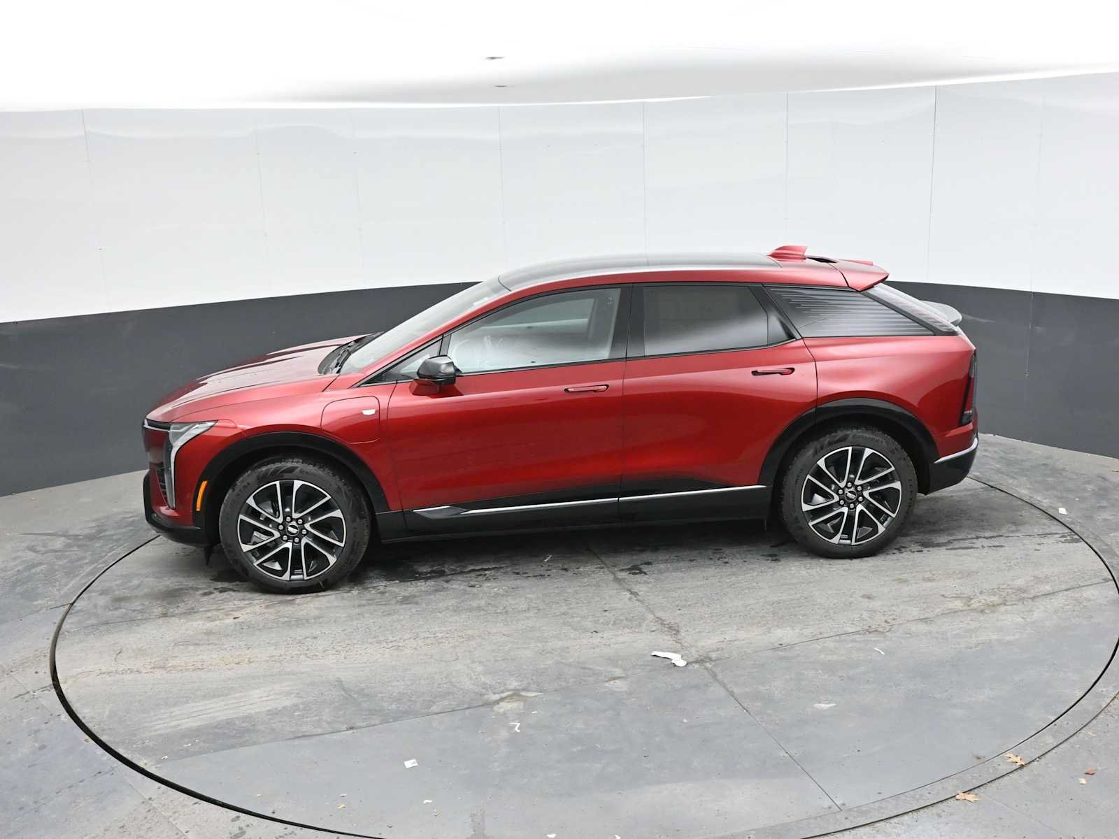 New 2027 Cadillac Optiq Sport AWD/4WD image 29