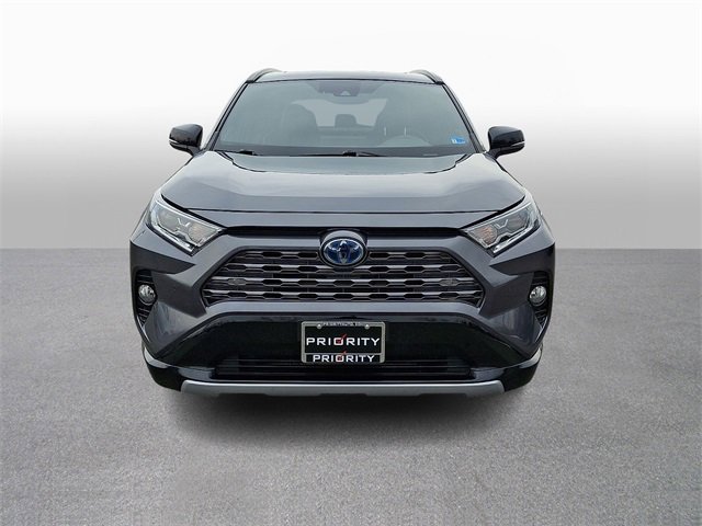 Used 2020 Toyota RAV4 XSE image 2