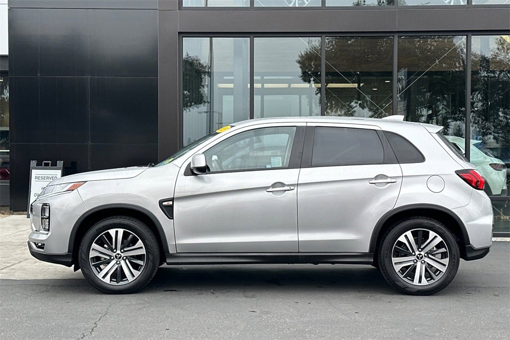 Used 2025 Mitsubishi Outlander Sport ES image 9