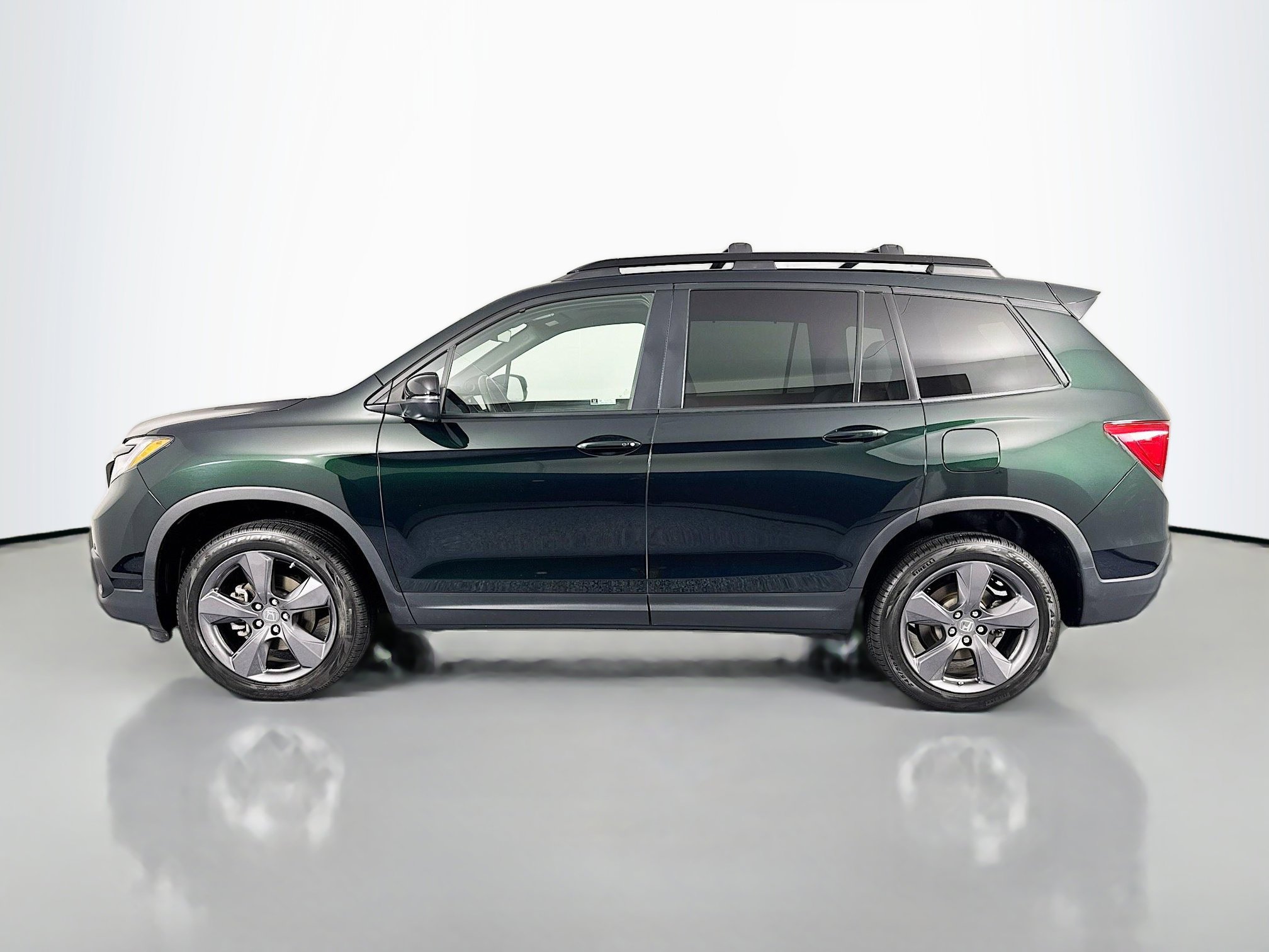 Certified 2019 Honda Passport Touring image 8