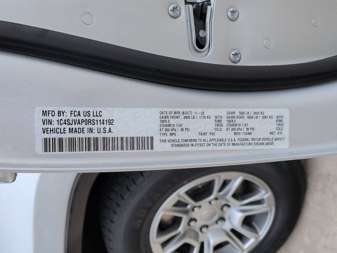Used 2024 Jeep Wagoneer 4WD image 27