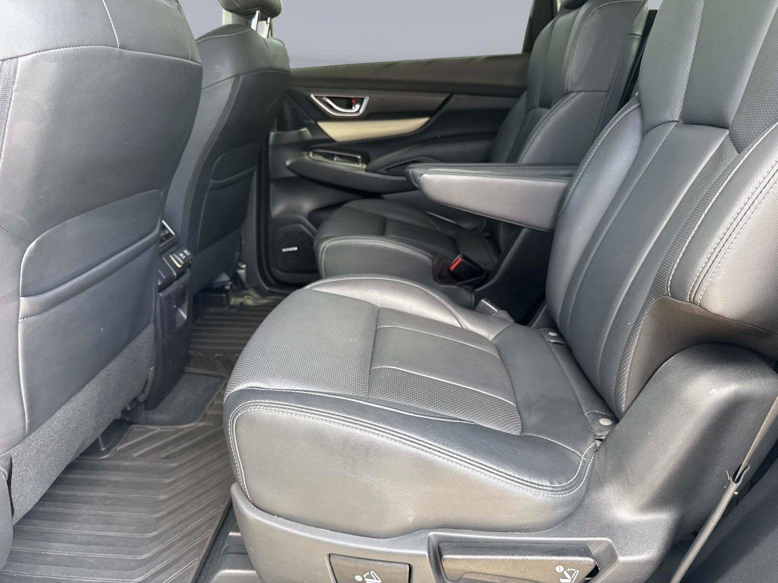 Used 2021 Subaru Ascent Limited w/ Technology Package AWD/4WD image 16