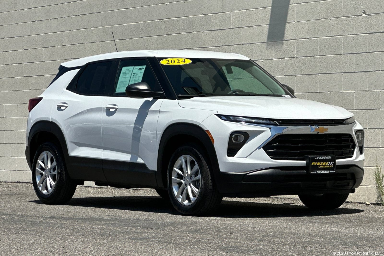 Certified 2024 Chevrolet TrailBlazer LS w/ LS Convenience Package FWD image 1