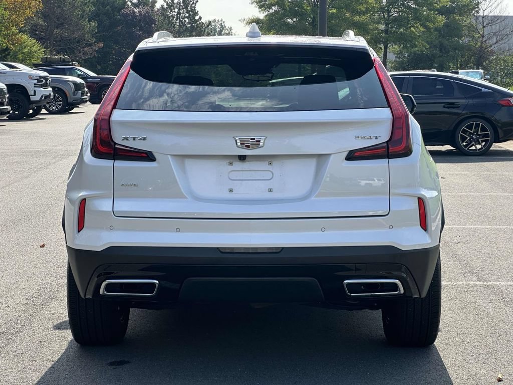 Used 2024 Cadillac XT4 Premium Luxury w/ Technology Package AWD/4WD image 24