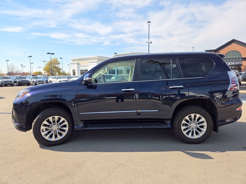 Used 2018 Lexus GX 460 Premium w/ Premium Package AWD/4WD image 22