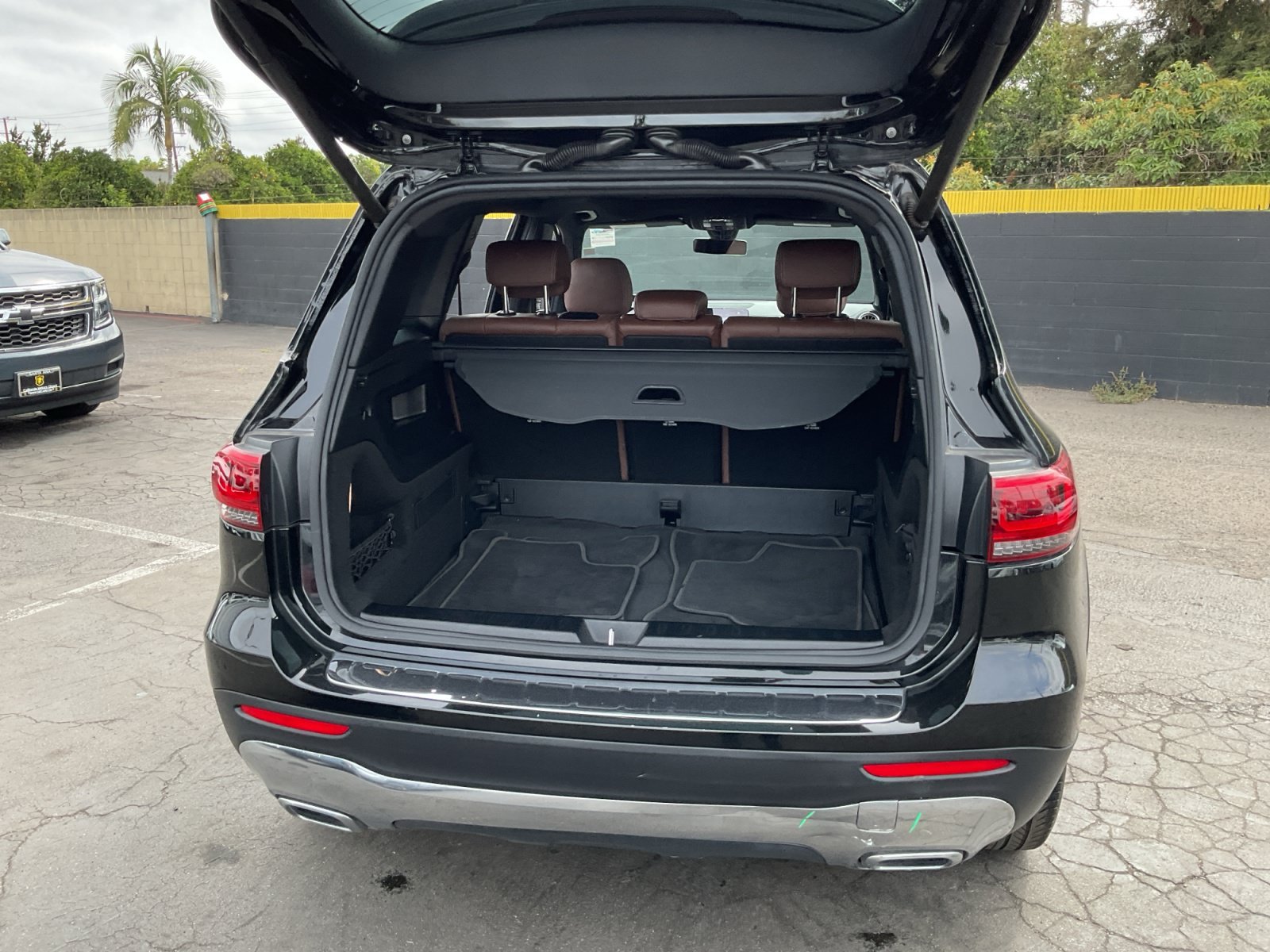 Used 2022 Mercedes-Benz GLB 250 4MATIC image 26