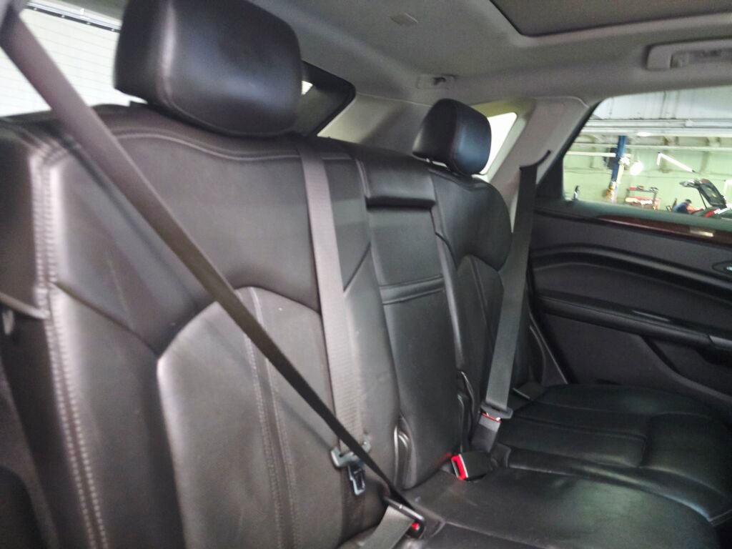 Used 2015 Cadillac SRX Performance w/ Driver Awareness Package FWD image 14