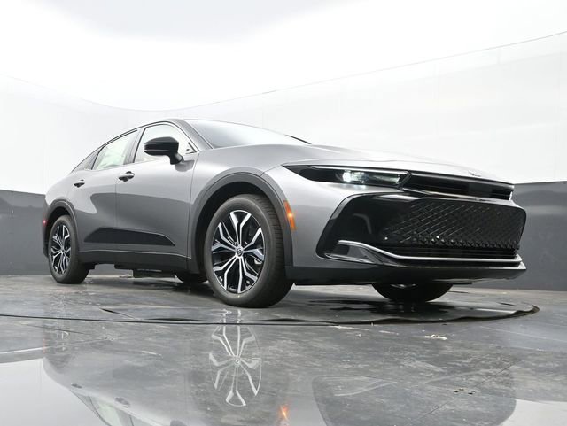 New 2026 Toyota Crown XLE image 13