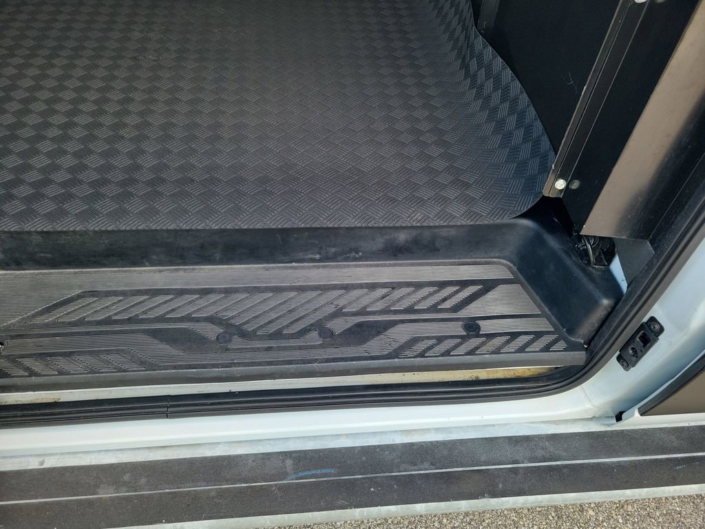 Used 2024 Ford Transit 250 Low Roof w/ Exterior Upgrade Package image 20