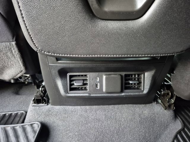 Used 2023 Chevrolet Silverado 1500 LT AWD/4WD image 29