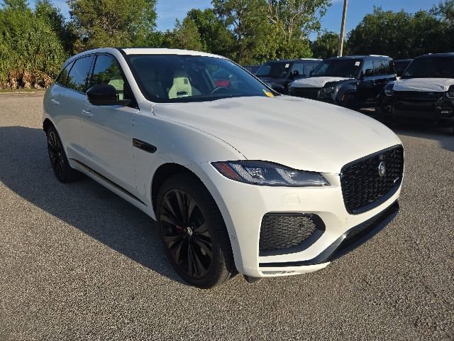 Used 2025 Jaguar F-PACE R-Dynamic S AWD/4WD image 7