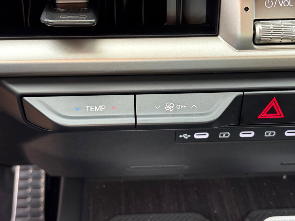 New 2027 Kia Telluride X-Line SX Prestige image 32