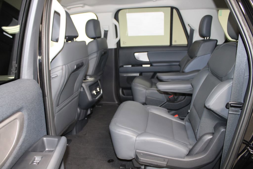 New 2026 Ford Expedition Max Active image 25